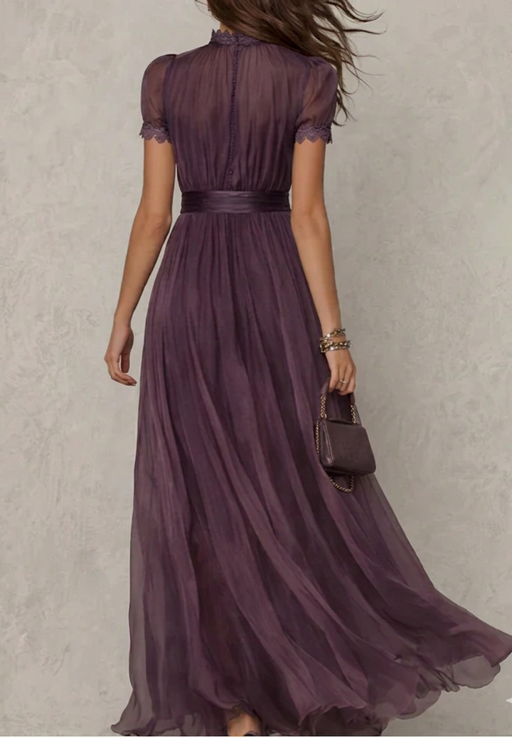 Ava | Timeless Summer Dress